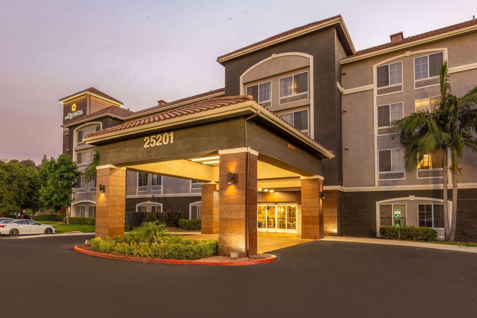 La Quinta By Wyndham Santa Clarita - Valencia Hotel Stevenson Ranch Exterior photo